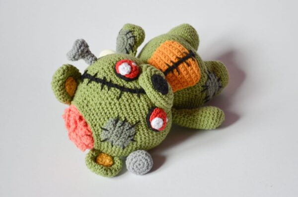 Halloween Frankie The Zombie Teddy Bear Crochet Pattern - Image 4